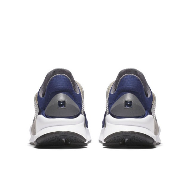 SEPATU SNEAKERS NIKE Sock Dart KJCRD