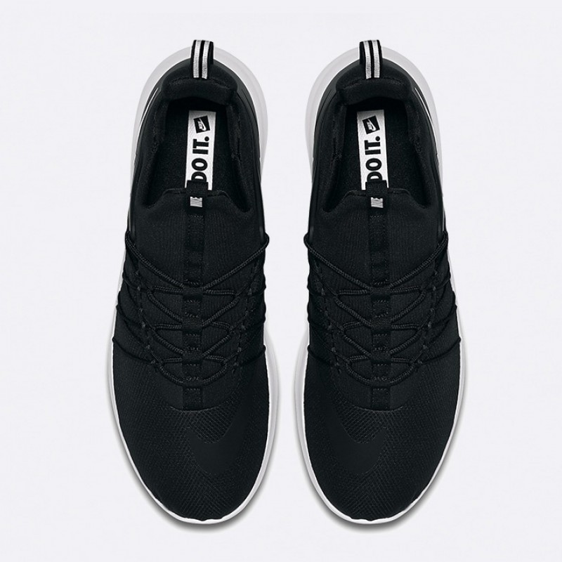 SEPATU SNEAKERS NIKE Darwin
