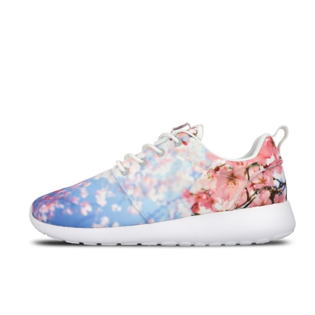 SEPATU SNEAKERS NIKE Wmns Roshe One Cherry Blossoms
