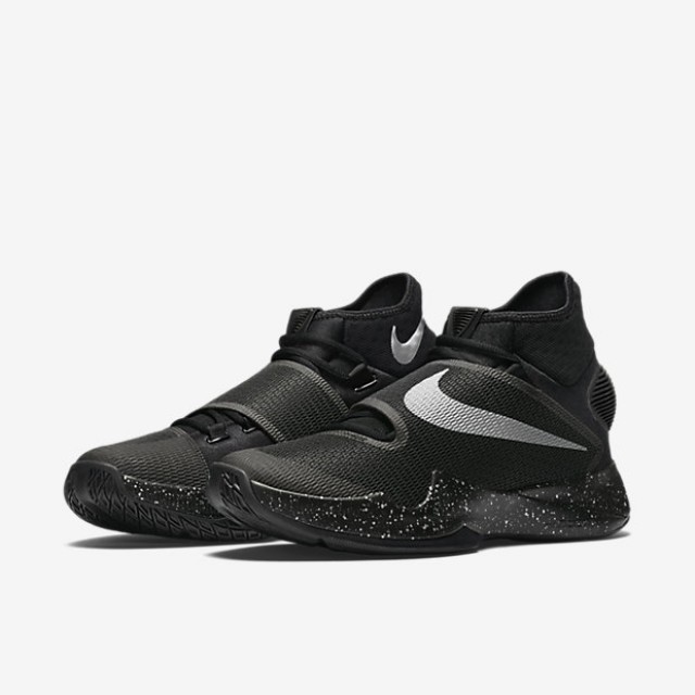 SEPATU BASKET NIKE Zoom Hyperrev 2016