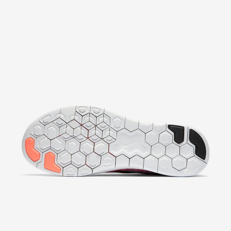 SEPATU LARI NIKE Wmns Free Rn Distance