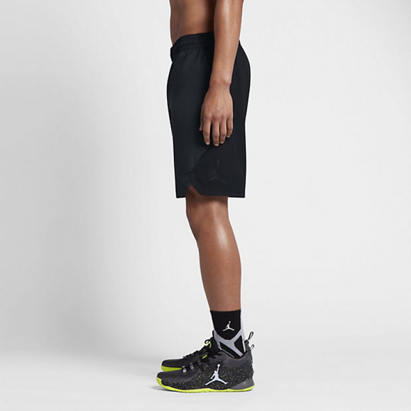 CELANA BASKET AIR JORDAN Ultimate Flight Short