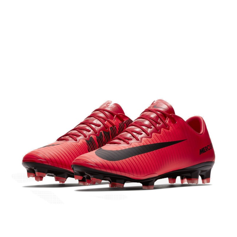 SEPATU FOOTBALL NIKE Mercurial Vapor XI FG