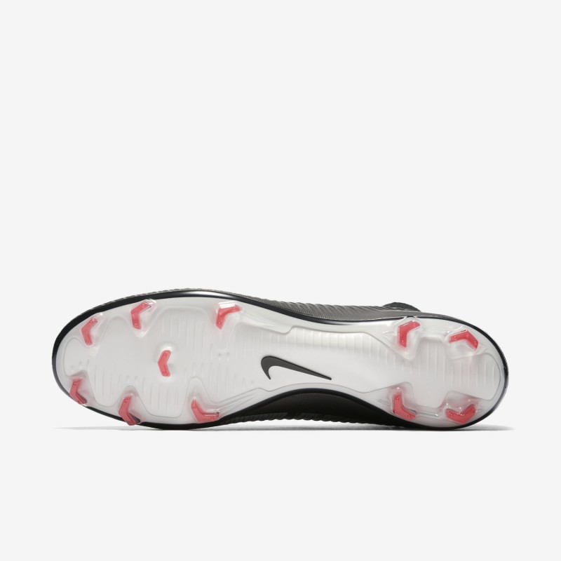 SEPATU FOOTBALL NIKE Mercurial Veloce III DF FG