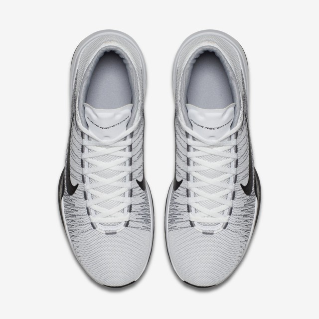 SEPATU BASKET NIKE Zoom Ascention