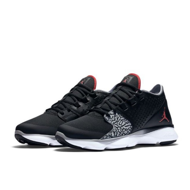 SEPATU BASKET AIR JORDAN Flow
