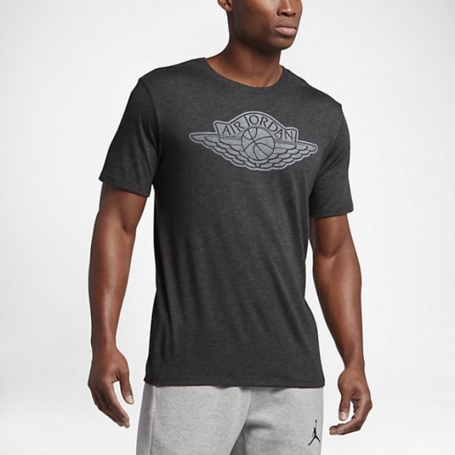 BAJU BASKET AIR JORDAN Iconic Wings Tee