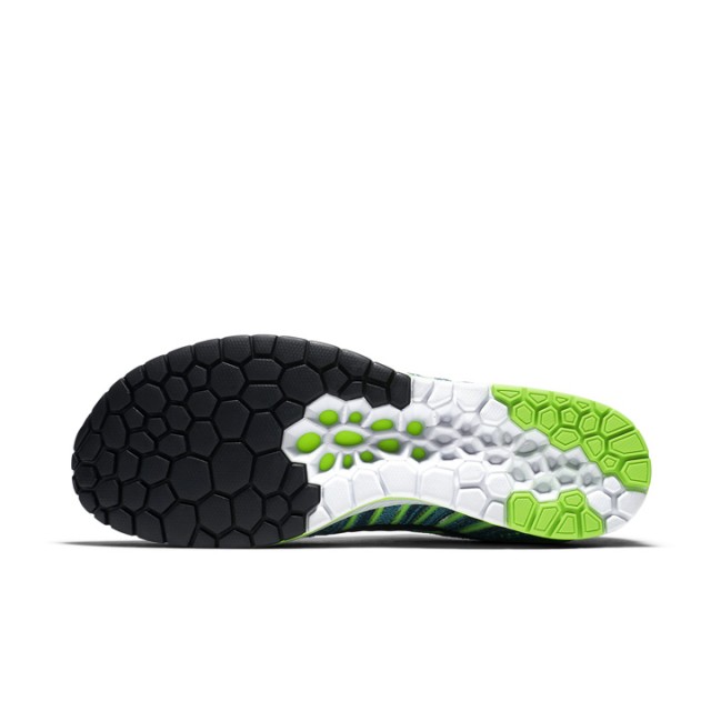 SEPATU LARI NIKE Zoom Flyknit Streak