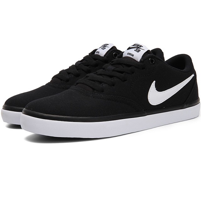 SEPATU SNEAKERS NIKE Sb Check Solarsoft Canvas