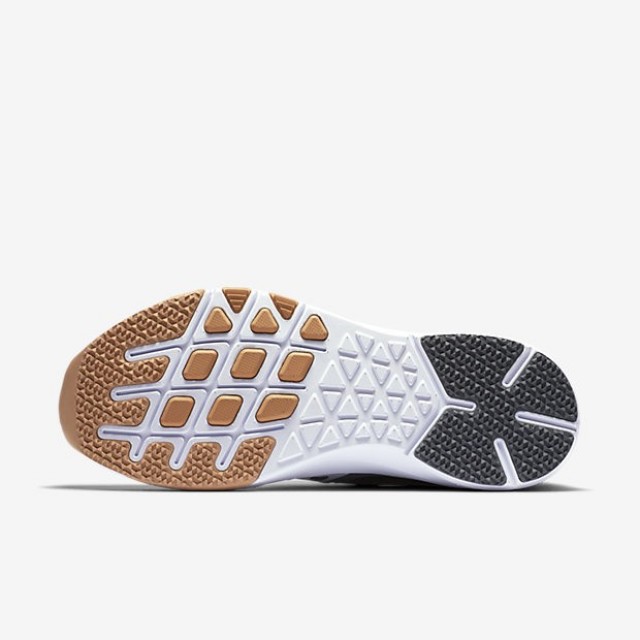 SEPATU LARI NIKE Train Speed 4