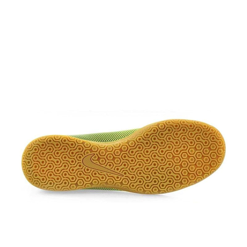 SEPATU FUTSAL NIKE Bravata II IC