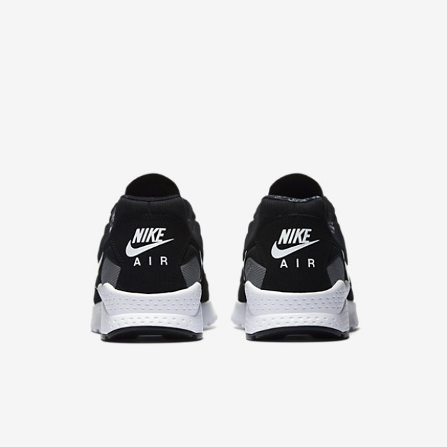 SEPATU SNEAKERS NIKE Air Zoom Pegasus 92