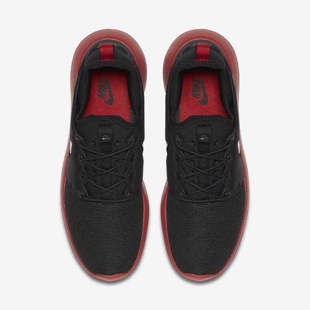 SEPATU SNEAKERS NIKE Roshe Two