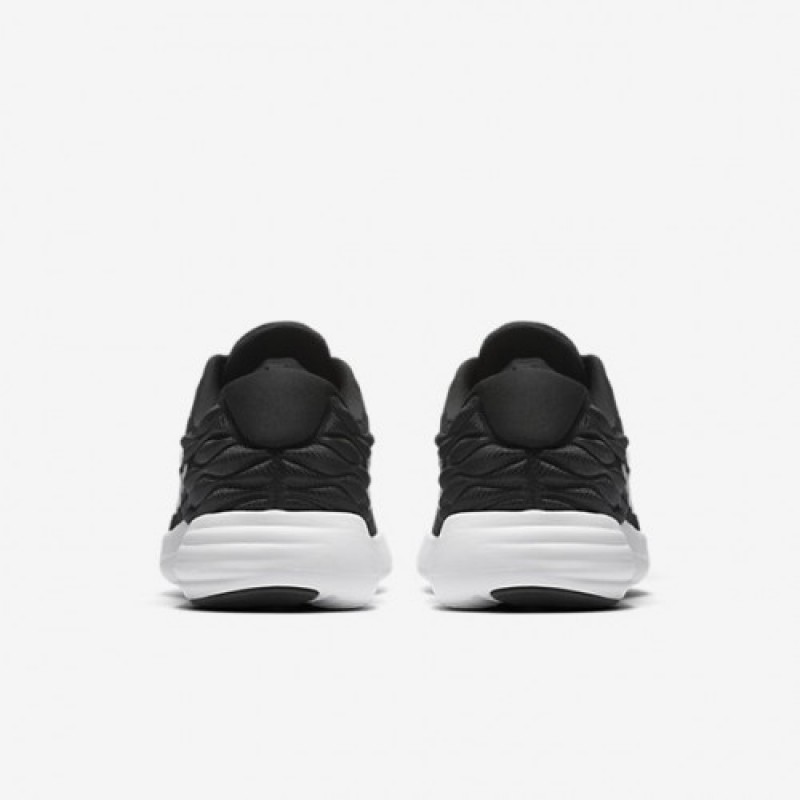 SEPATU LARI NIKE Wmns Lunarstelos