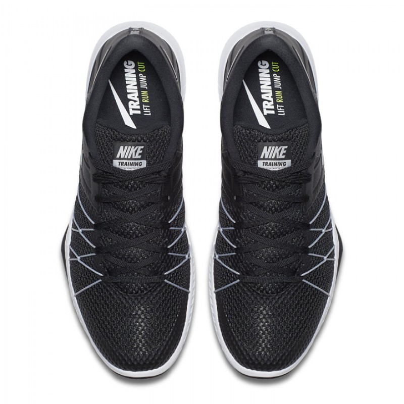 SEPATU TRAINING NIKE Zoom Train Incredibly Fast