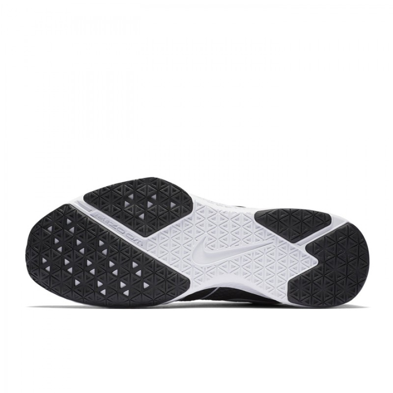 SEPATU TRAINING NIKE Zoom Train Incredibly Fast