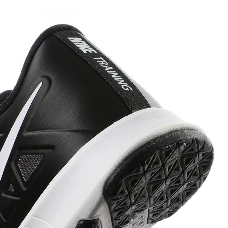 SEPATU TRAINING NIKE Zoom Train Incredibly Fast