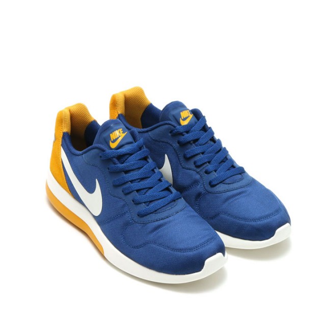 SEPATU SNEAKERS NIKE MD Runner 2 LW