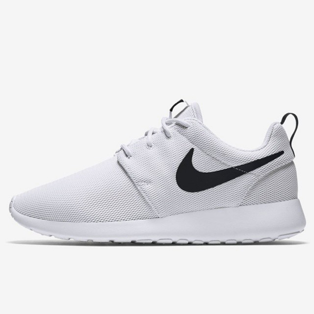 SEPATU SNEAKERS NIKE Wmns Roshe One