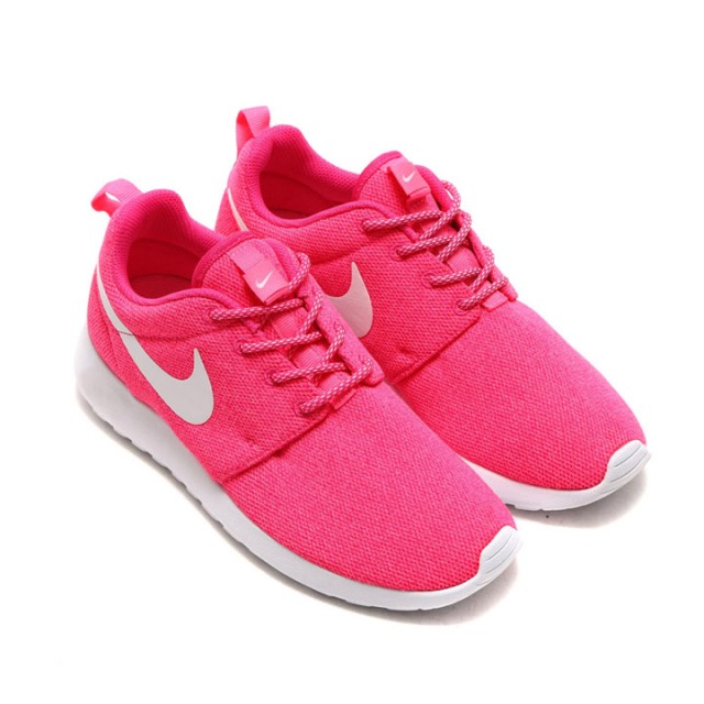SEPATU SNEAKERS NIKE Wmns Roshe One