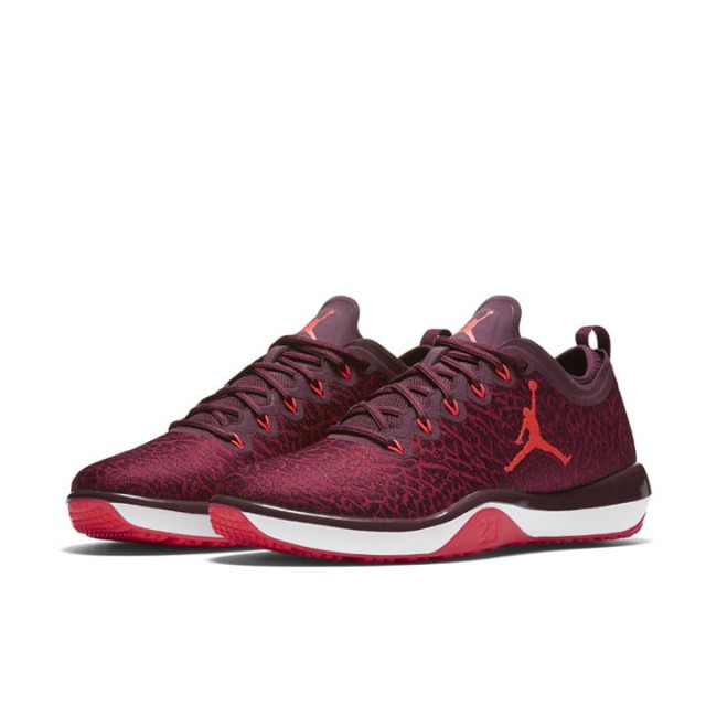 SEPATU LARI AIR JORDAN Trainer 1 Low