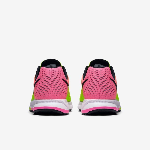 SEPATU LARI NIKE WMNS Air Zoom Pegasus 33 OC