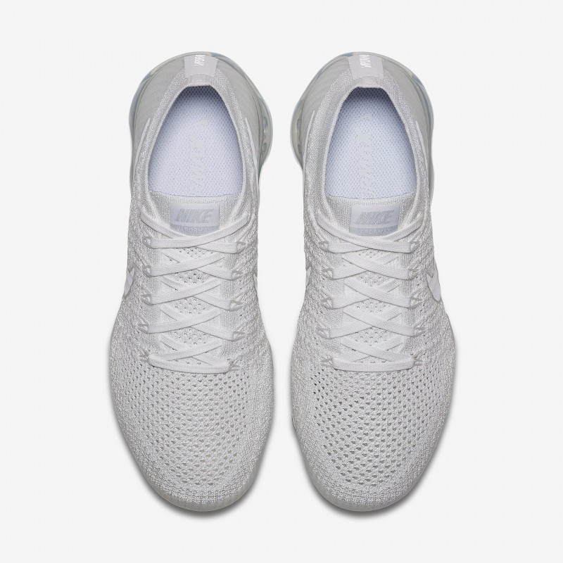 SEPATU SNEAKERS NIKE Wmns Air Vapormax Flyknit