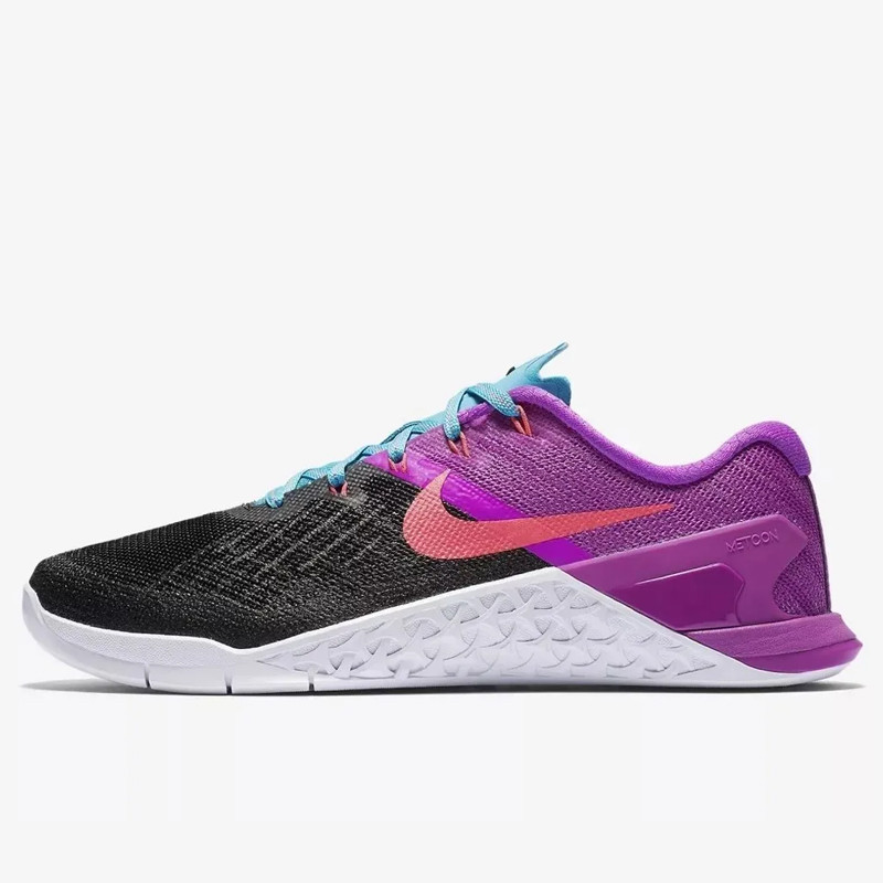 Sepatu Training Nike Wmns Metcon Black Violet