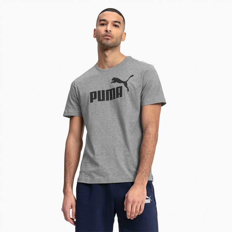 BAJU SNEAKERS PUMA Essential Logo Tee