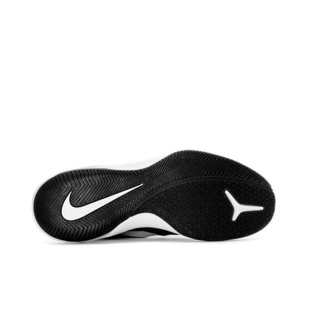 SEPATU BASKET NIKE Air Versatile