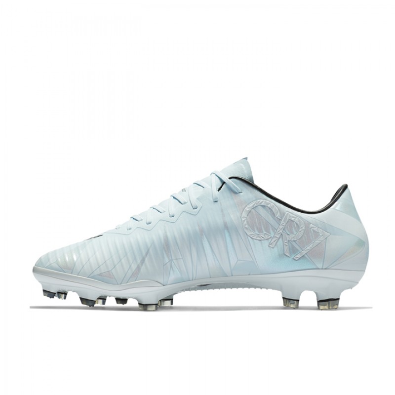SEPATU FOOTBALL NIKE Mercurial Vapor XI CR7 FG