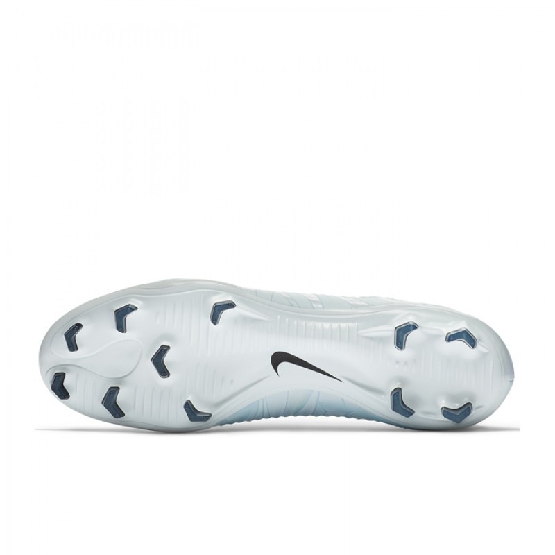 SEPATU FOOTBALL NIKE Mercurial Vapor XI CR7 FG