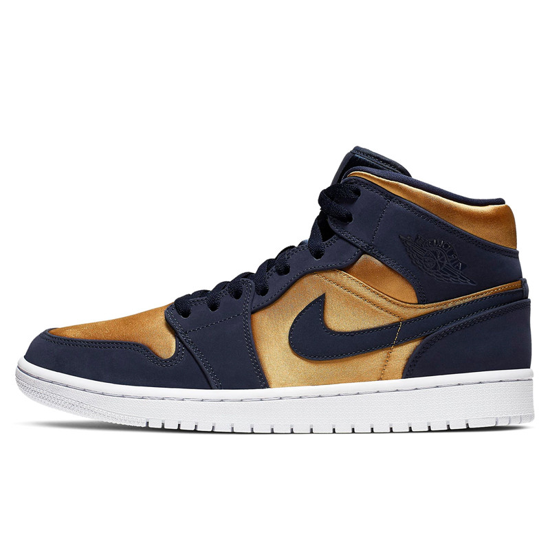 SEPATU BASKET AIR JORDAN AJ 1 Mid