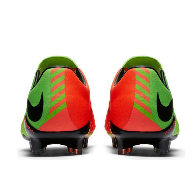 SEPATU FOOTBALL NIKE Hypervenom Phantom III FG