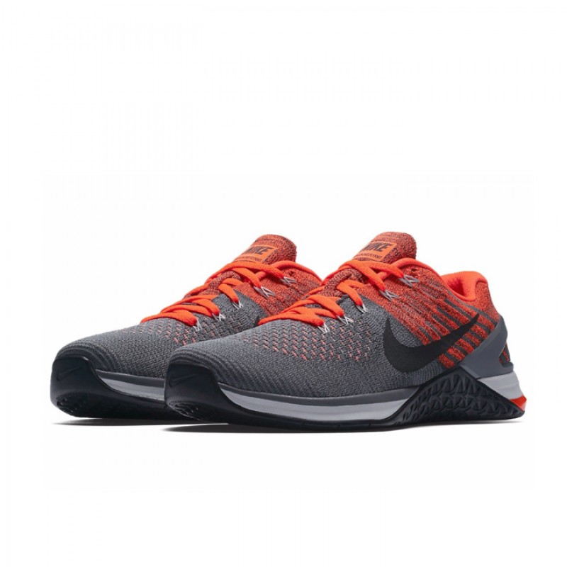 SEPATU TRAINING NIKE Metcon DSX Flyknit