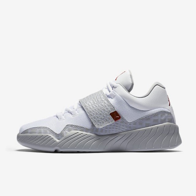 SEPATU SNEAKERS AIR JORDAN J23