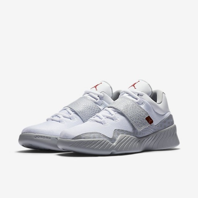 SEPATU SNEAKERS AIR JORDAN J23