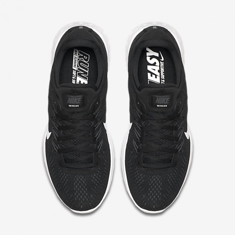 SEPATU LARI NIKE Wmns Lunar Skyelux