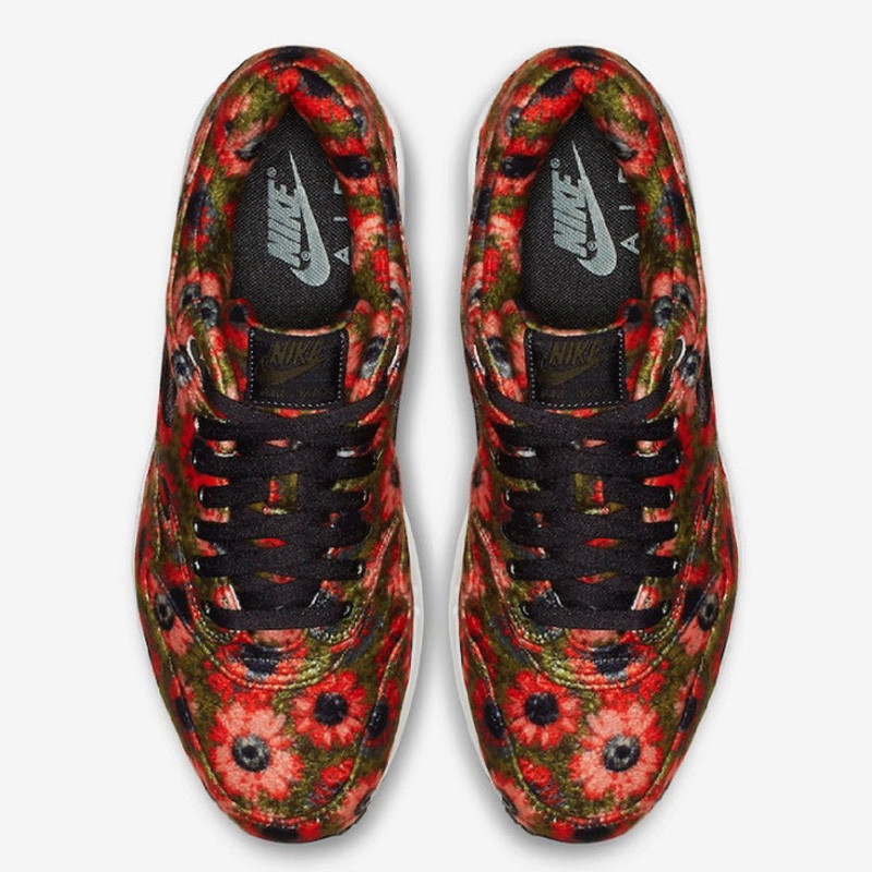 SEPATU SNEAKERS NIKE Wmns Air Max 1 Premium SE