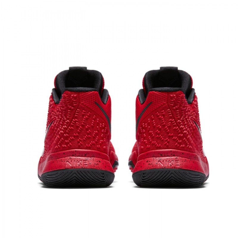 SEPATU BASKET NIKE Kyrie 3 GS