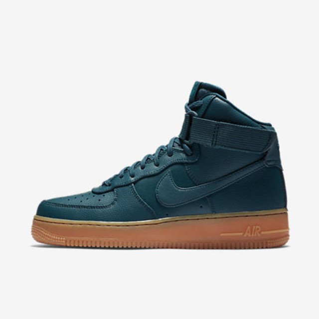SEPATU SNEAKERS NIKE WMNS Air Force 1 High SE