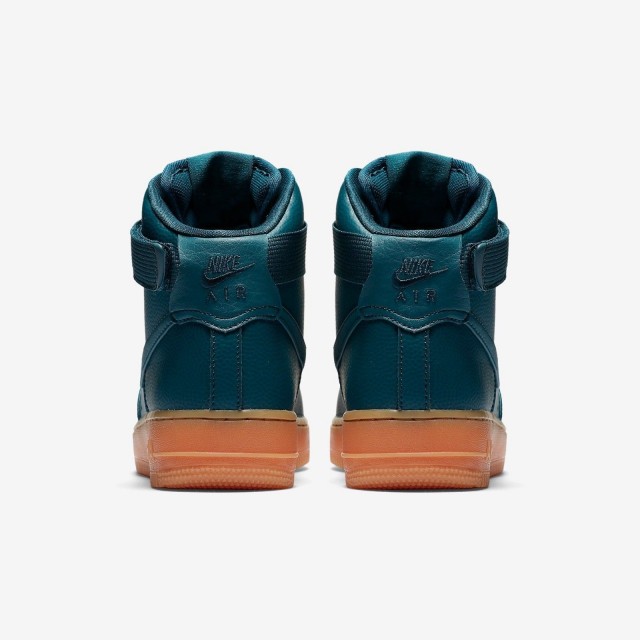 SEPATU SNEAKERS NIKE WMNS Air Force 1 High SE