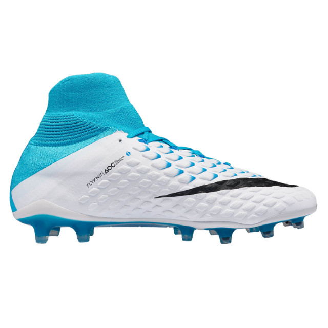 SEPATU FOOTBALL NIKE Hypervenom Phantom III DF FG