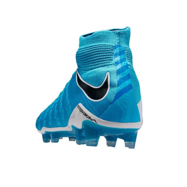 SEPATU FOOTBALL NIKE Hypervenom Phantom III DF FG