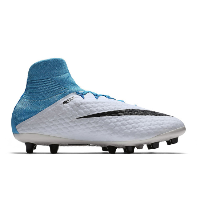 SEPATU FOOTBALL NIKE Hypervenom Phatal 3 DF AG-Pro 