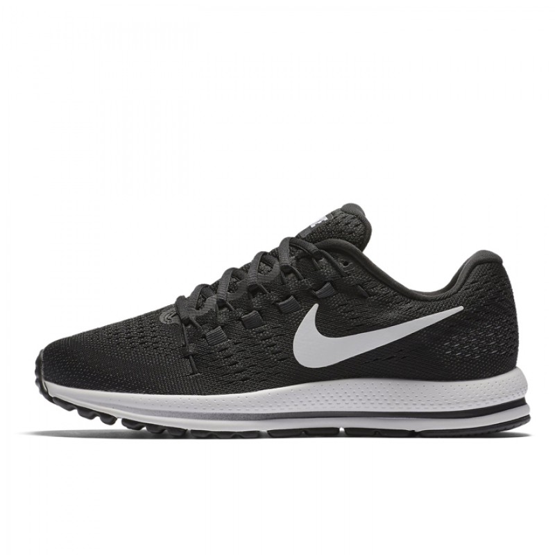 SEPATU LARI NIKE Wmns Air Zoom Vomero 12