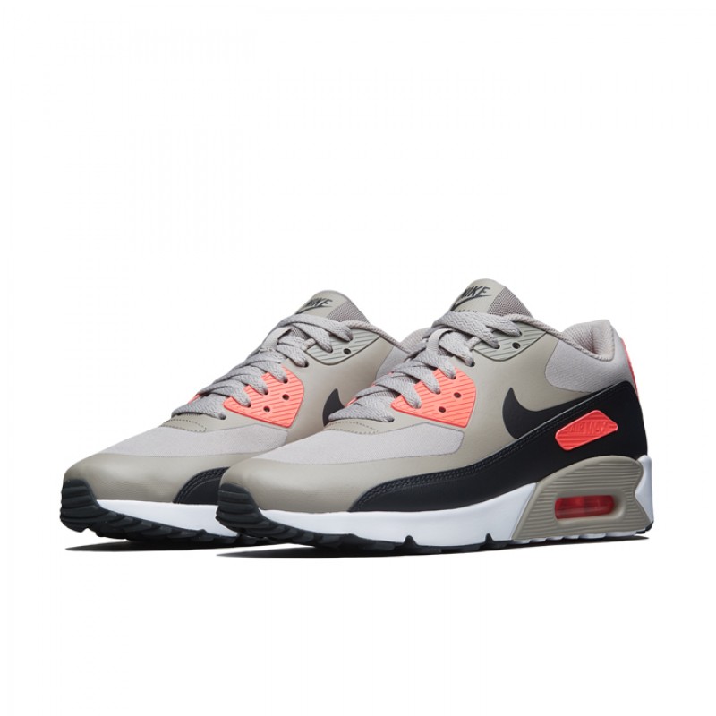 Air Max 90 Ultra 2.0 Essential foto 2