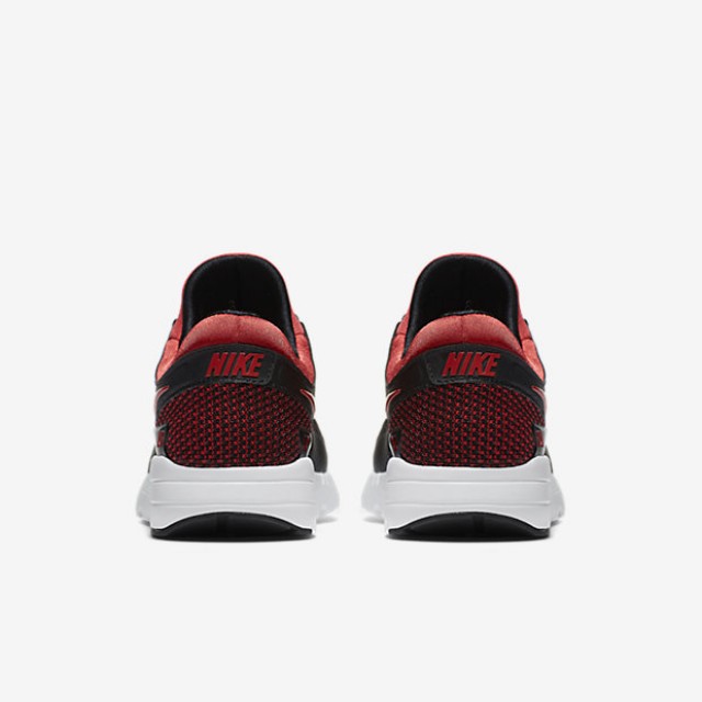 SEPATU SNEAKERS NIKE Air Max Zero Essential