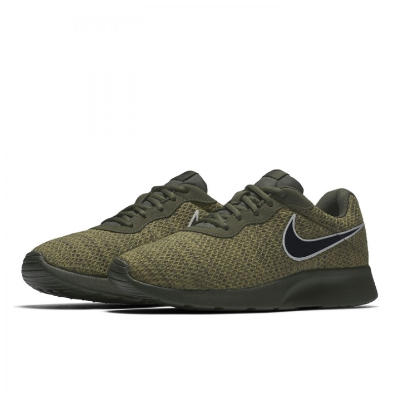 SEPATU SNEAKERS NIKE Tanjun PRM