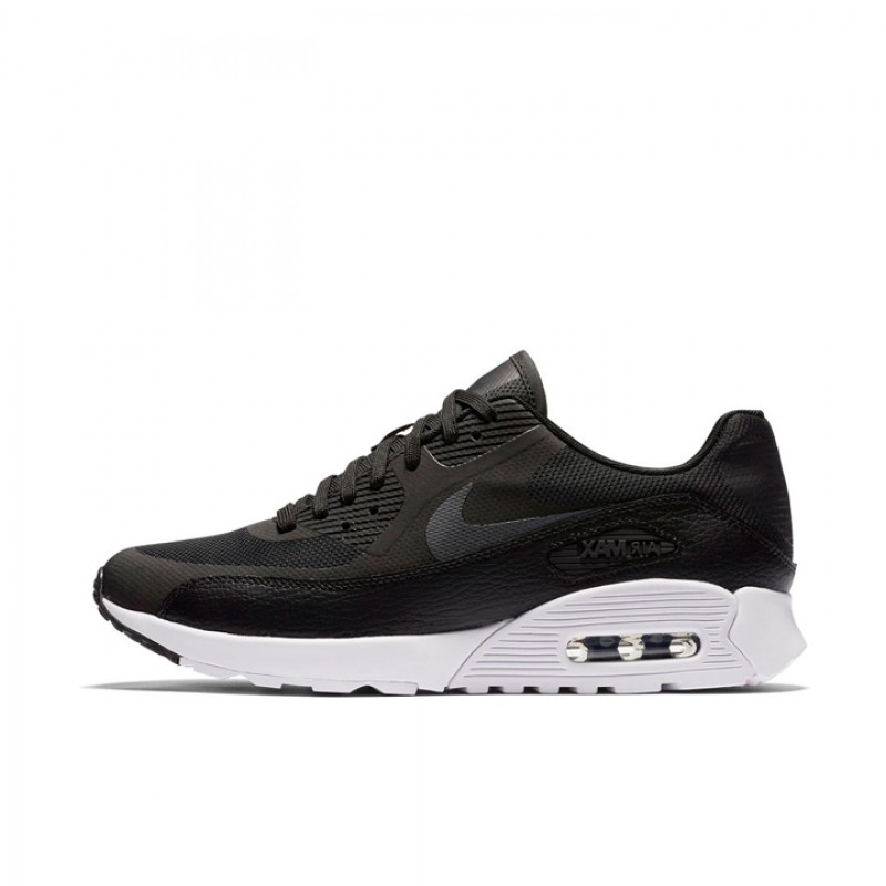 Sepatu Sneakers Nike Wmns Air Max 90 Ultra Black White